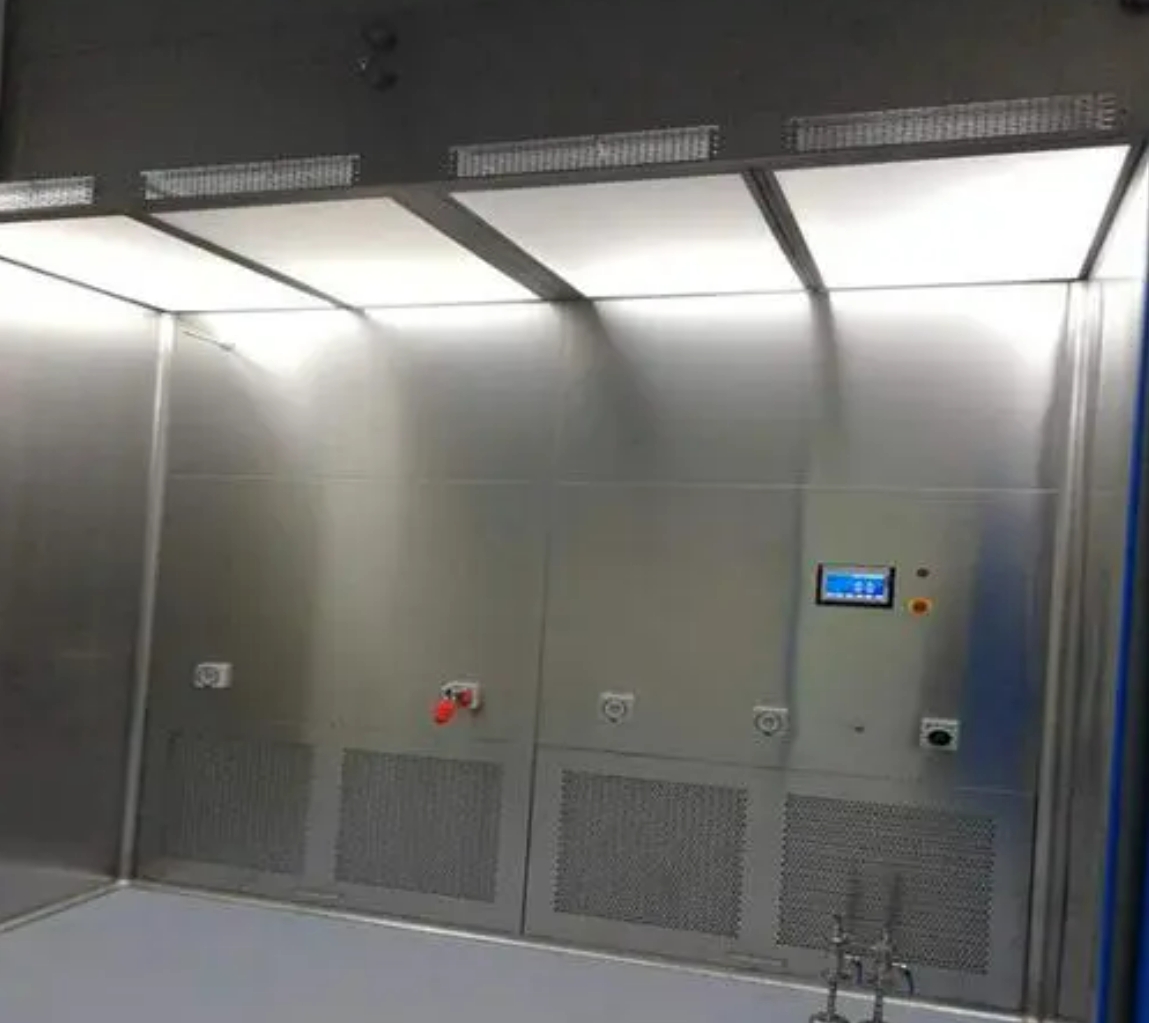 Negative Pressure Dispensing Room for Raw Materials