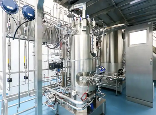 CGMP CLEANROOMS2.jpg