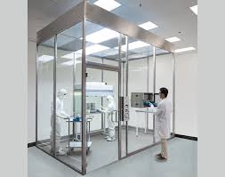 洁净棚表面擦拭：有效清洁的步骤和用品